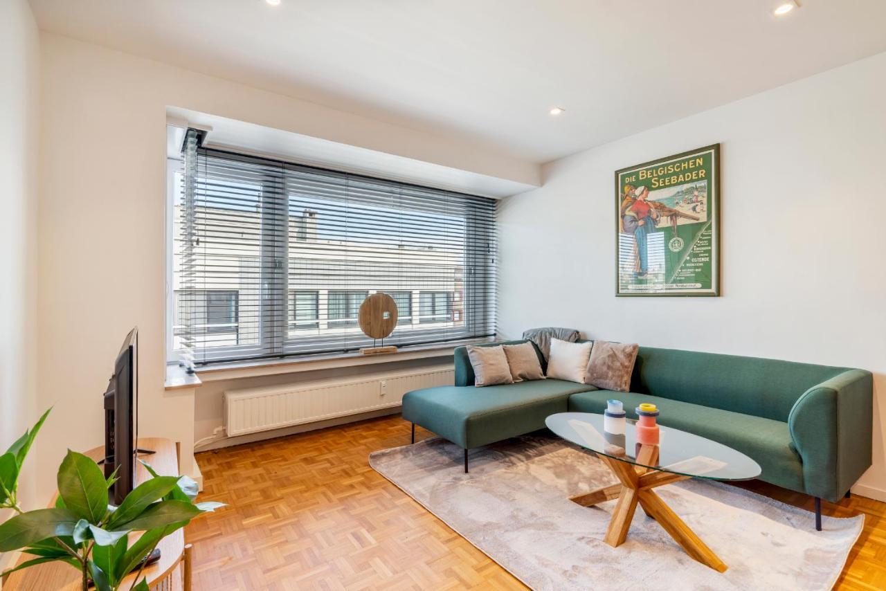 Fantastically Located Modern Apartment With Garage Available Остенде Экстерьер фото
